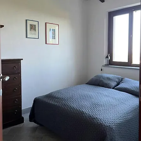 Villa With Pool And Vineyard Views In Piedmont Сasa de vacaciones